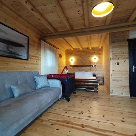 Mukha Ormanli Bed & Breakfast ภายนอก รูปภาพ