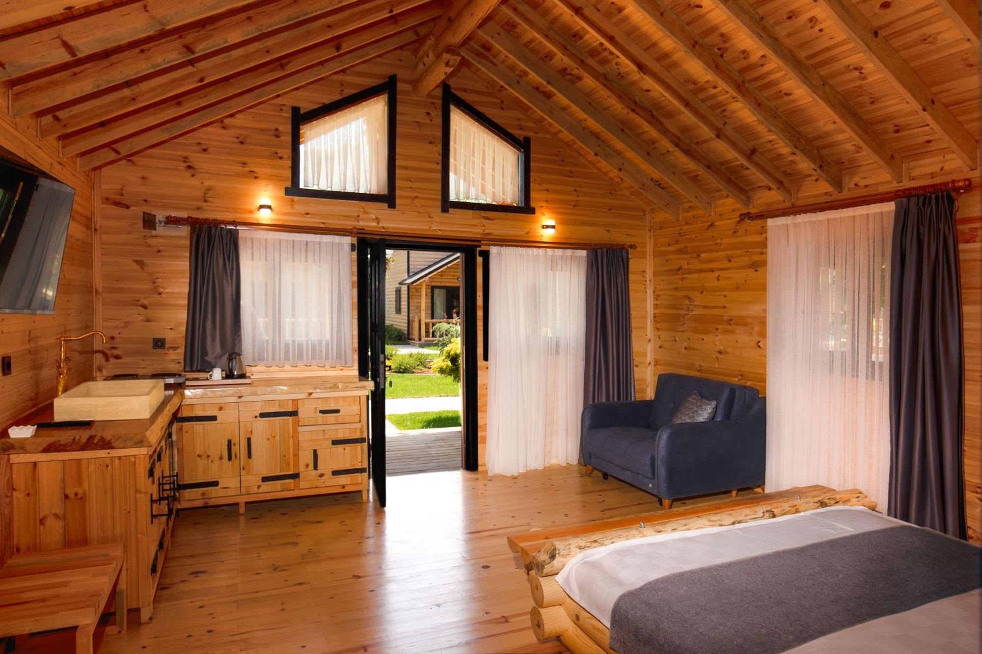 Mukha Ormanli Bed & Breakfast ภายนอก รูปภาพ