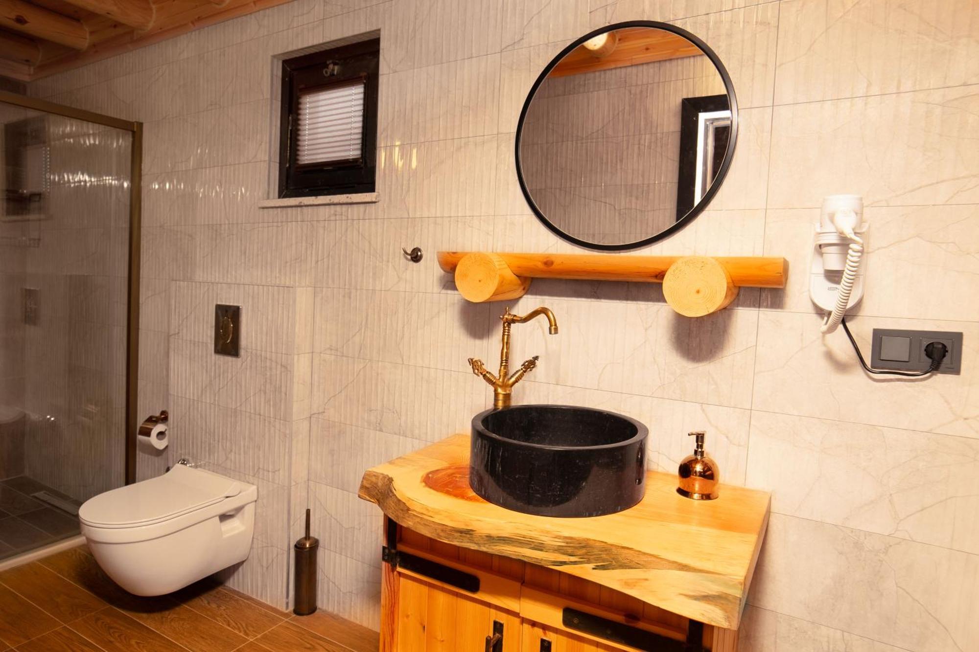 Mukha Ormanli Bed & Breakfast ภายนอก รูปภาพ